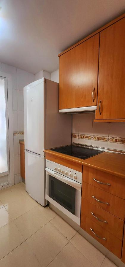 Bajo Con Jardin Deluxe Apartman Benahavís Kültér fotó